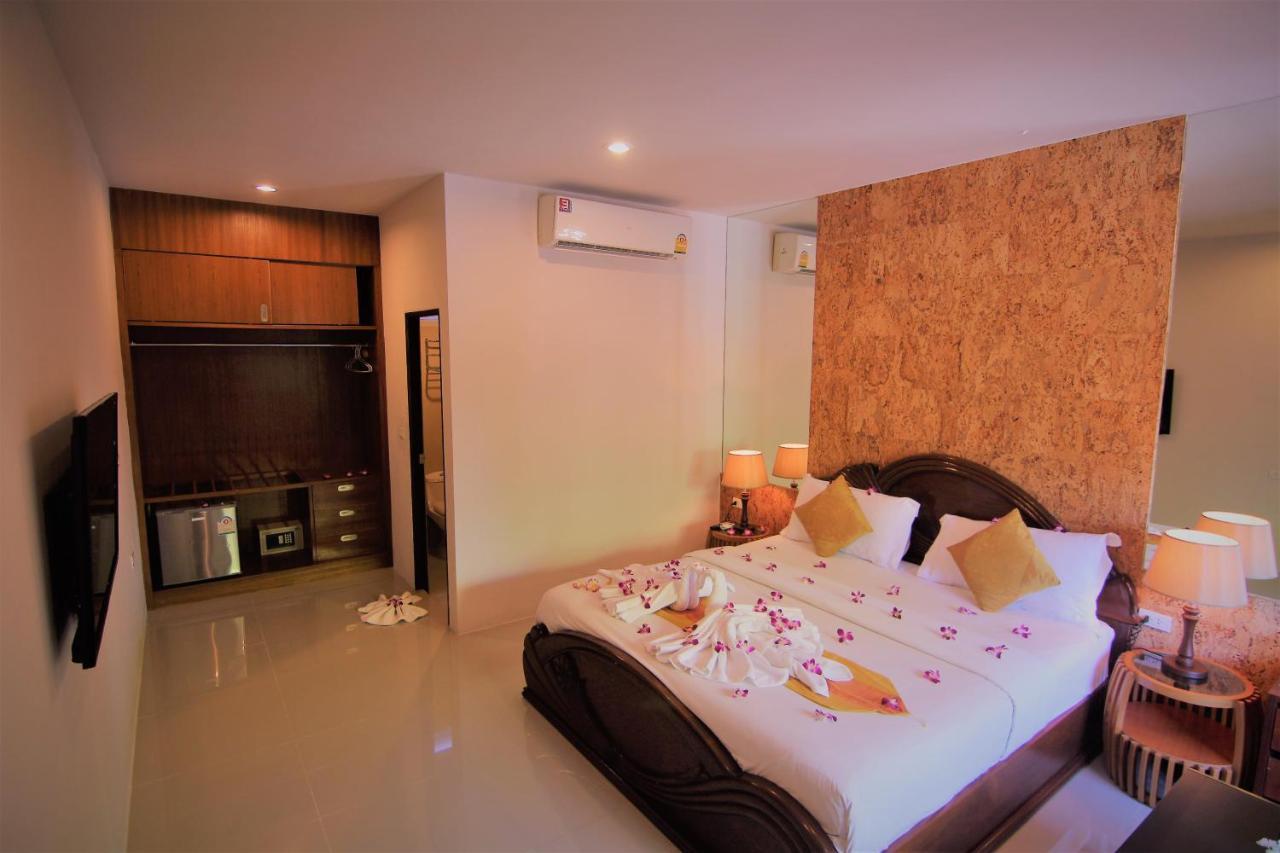 Bangrak Pier Samui Resort ภายนอก รูปภาพ