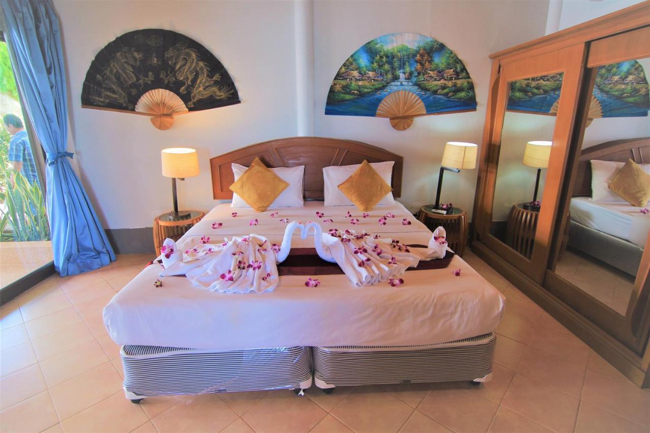 Bangrak Pier Samui Resort ภายนอก รูปภาพ