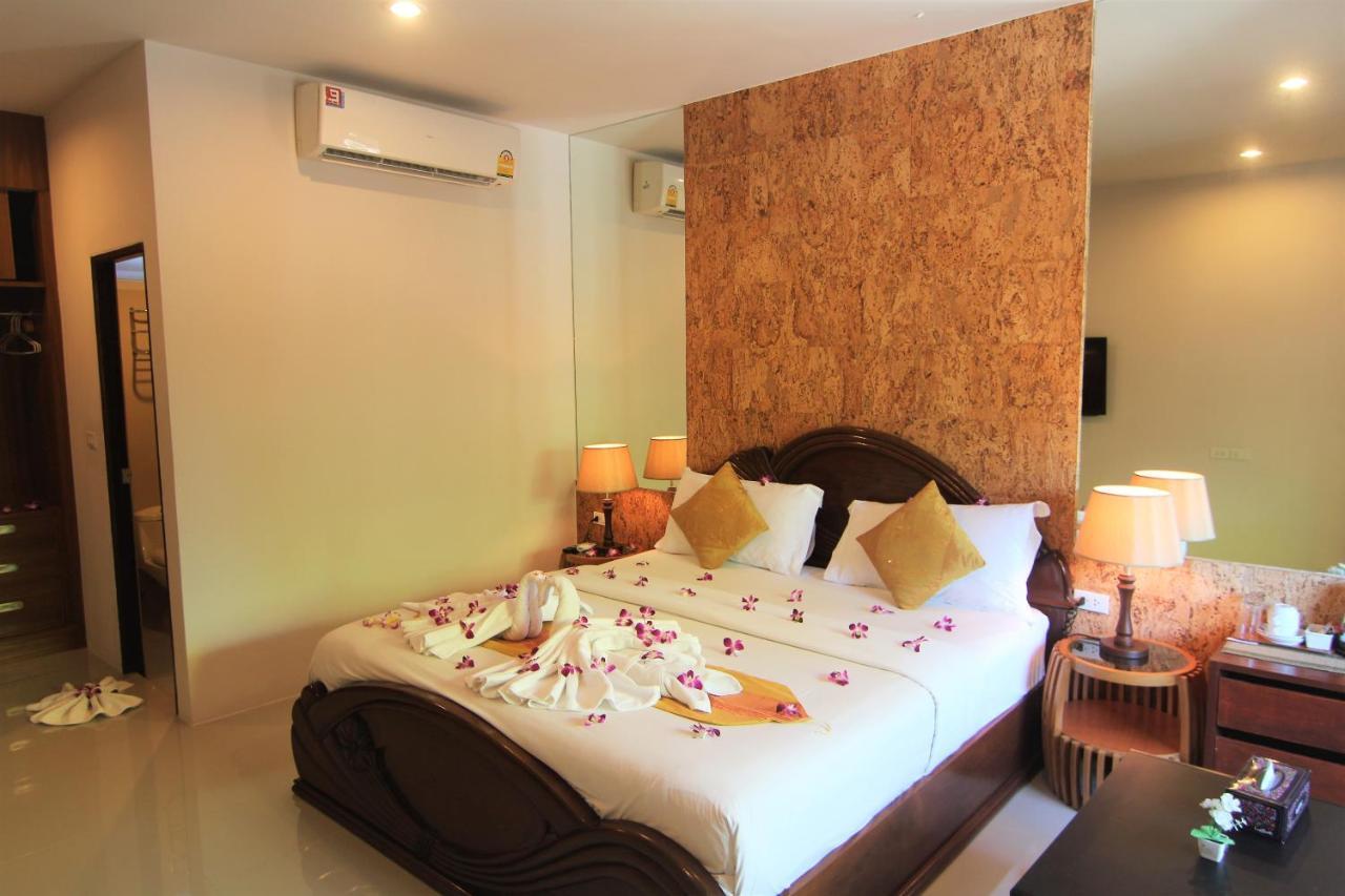 Bangrak Pier Samui Resort ภายนอก รูปภาพ