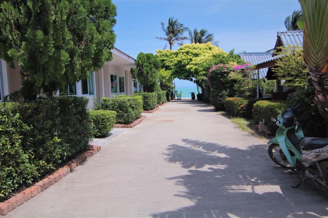 Bangrak Pier Samui Resort ภายนอก รูปภาพ