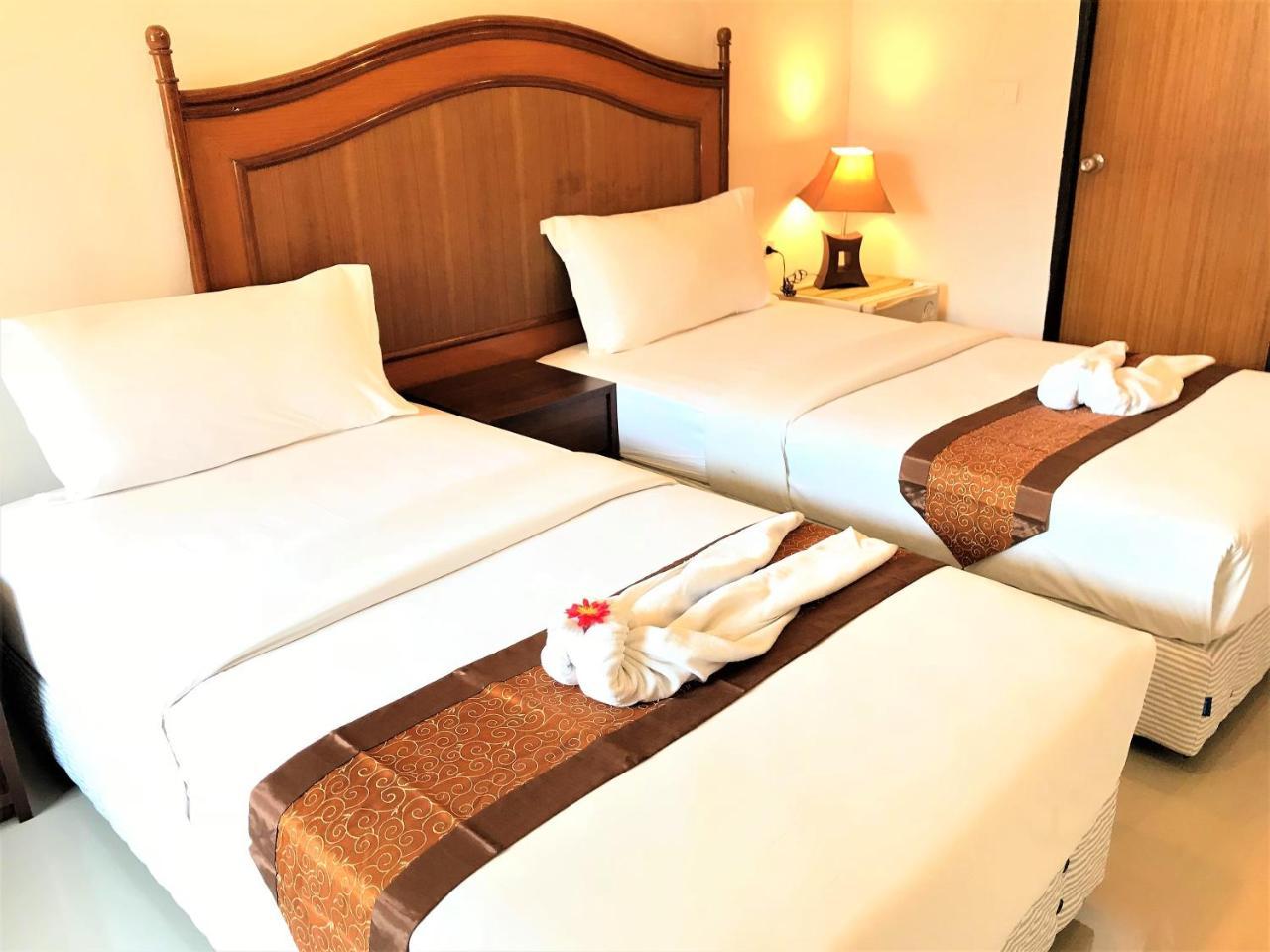 Bangrak Pier Samui Resort ภายนอก รูปภาพ