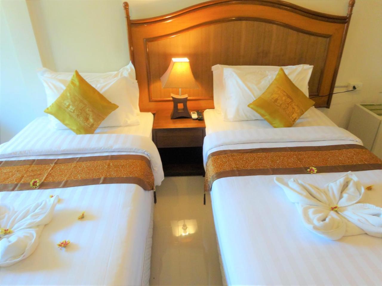 Bangrak Pier Samui Resort ภายนอก รูปภาพ